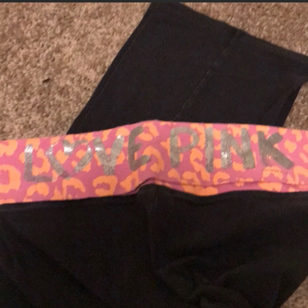 Yoga pants